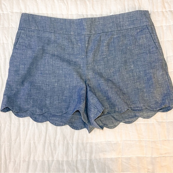 NWT Ann Taylor Loft Chambray Rivera Scalloped 4 Inch Inseam Shorts Size 8 - Picture 2 of 13